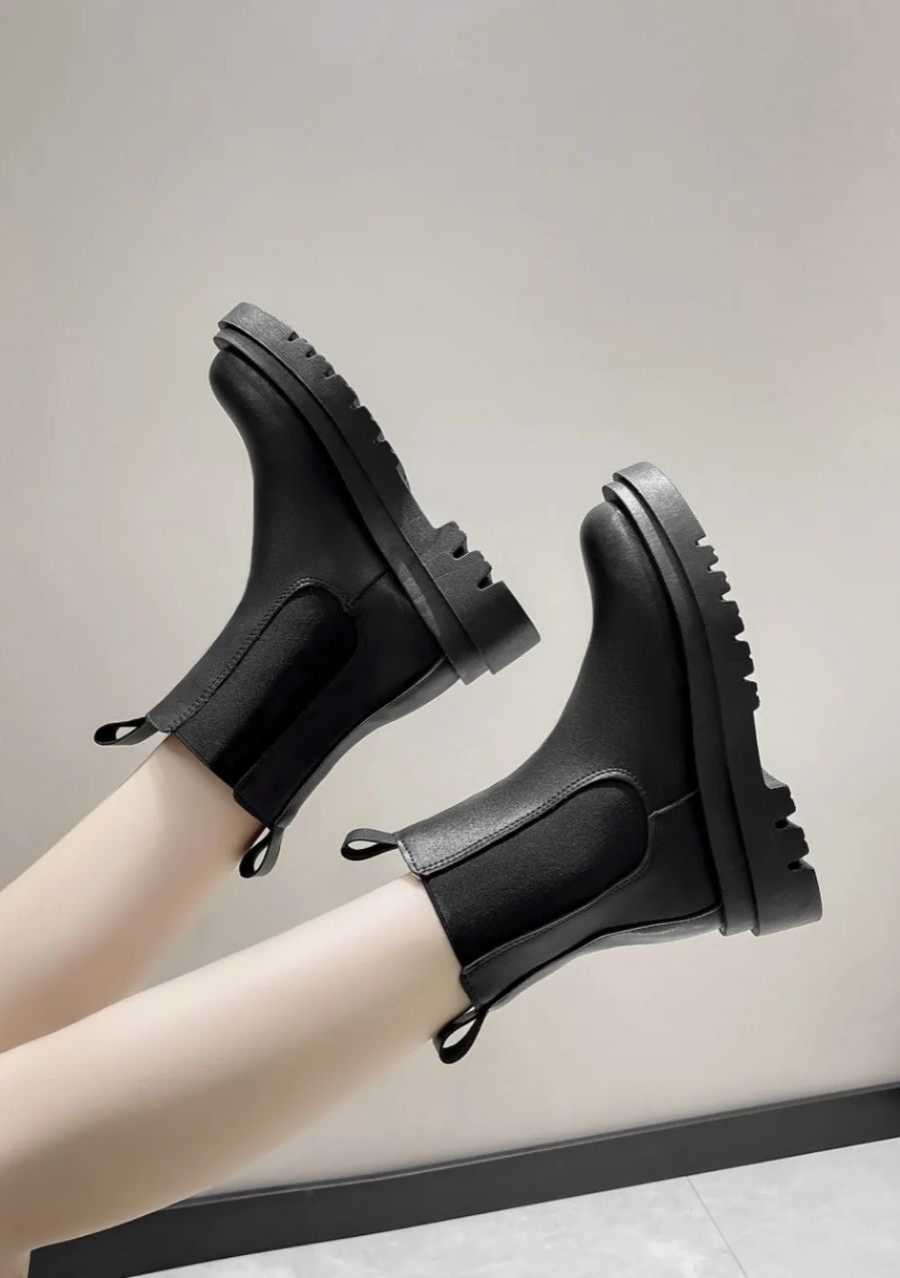 Nantua Chelsea Boot
